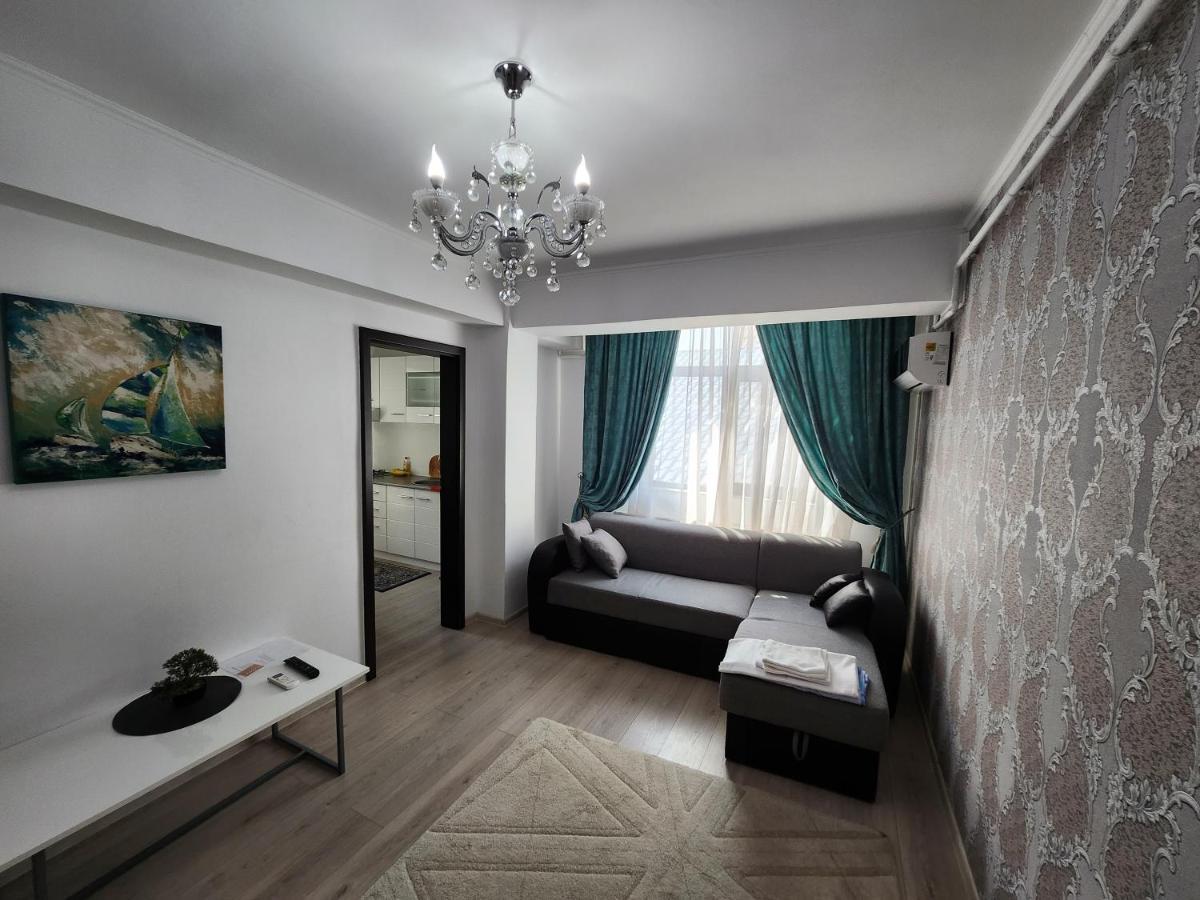 Boutique City Retreats Apartments Iasi Exterior foto